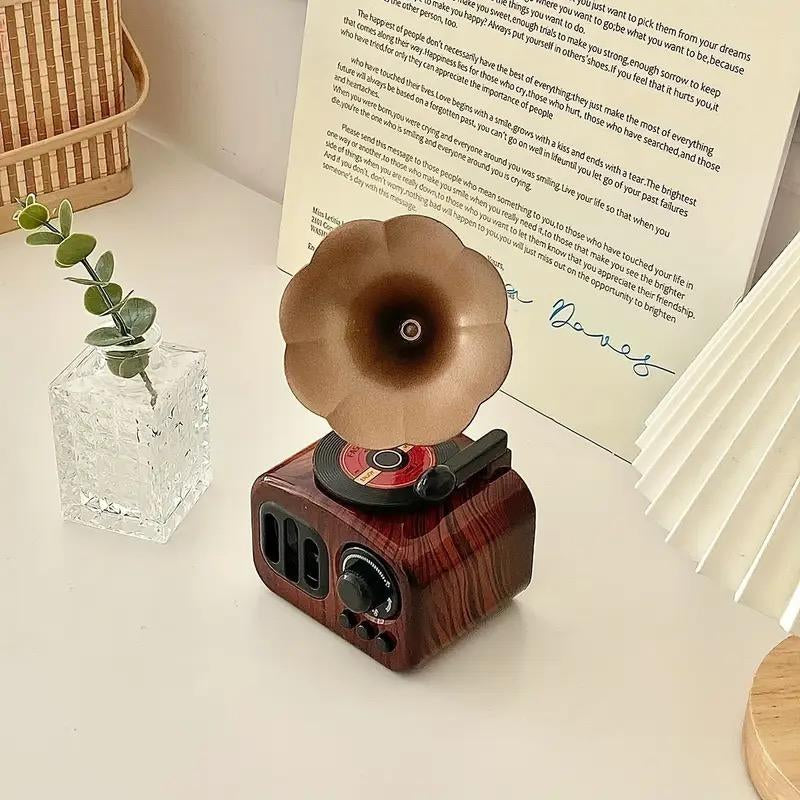 Vintage Radio Design Music Box, 1 Count Classic Retro Radio Shaped Music Box, Home Decor Ornament, Gift for Wife, Daughter, Mother, Father, Son