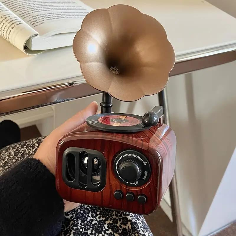 Vintage Radio Design Music Box, 1 Count Classic Retro Radio Shaped Music Box, Home Decor Ornament, Gift for Wife, Daughter, Mother, Father, Son